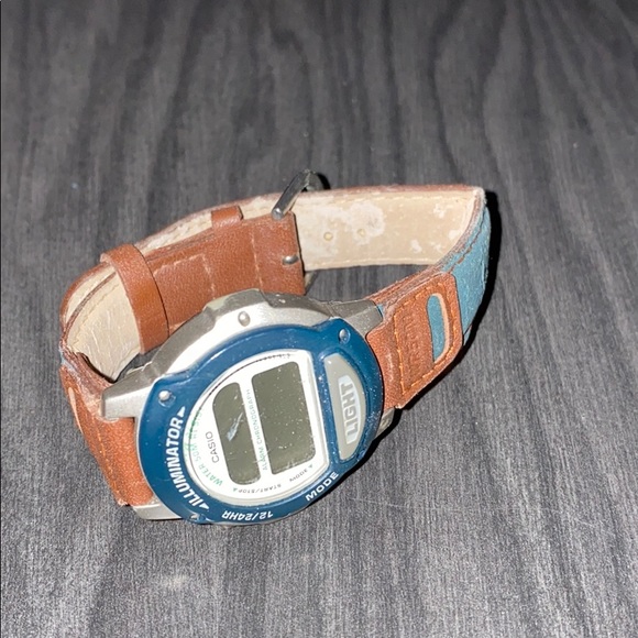 CASIO Illuminator Digital LCD Field Watch LW-22H - Picture 4 of 7